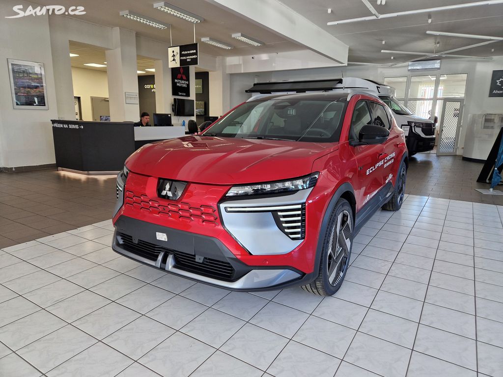 Mitsubishi Eclipse Cross, INSTYLE 160kW/220k 87kWh